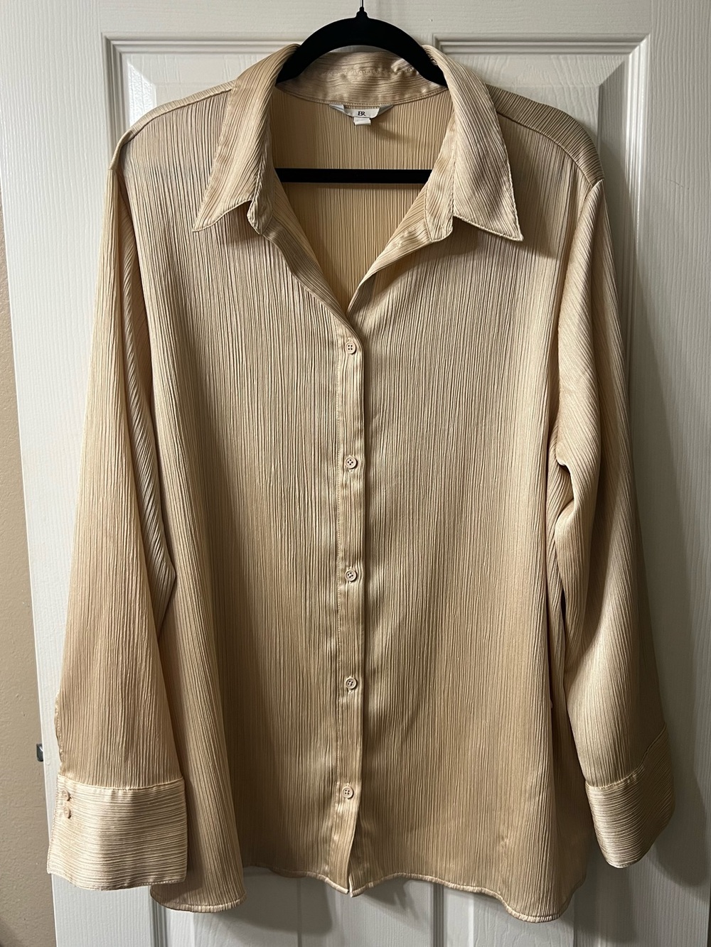 Banana Republic Cream Ribbed Long-Sleeve Dress Shirt